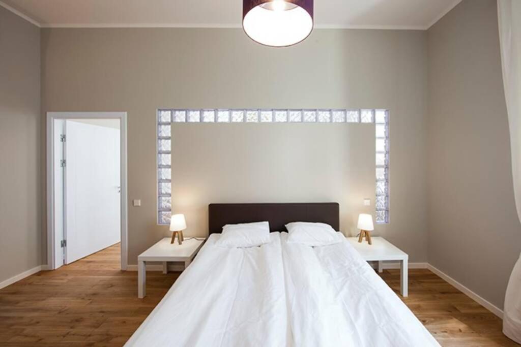 Modern & Spacious 80M2 Apartment In Riga Old Town Exterior foto