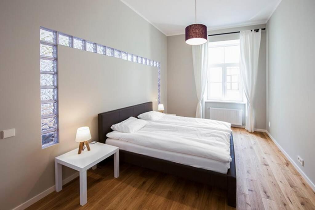 Modern & Spacious 80M2 Apartment In Riga Old Town Exterior foto